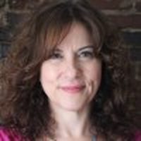 Deidre Diamond headshot